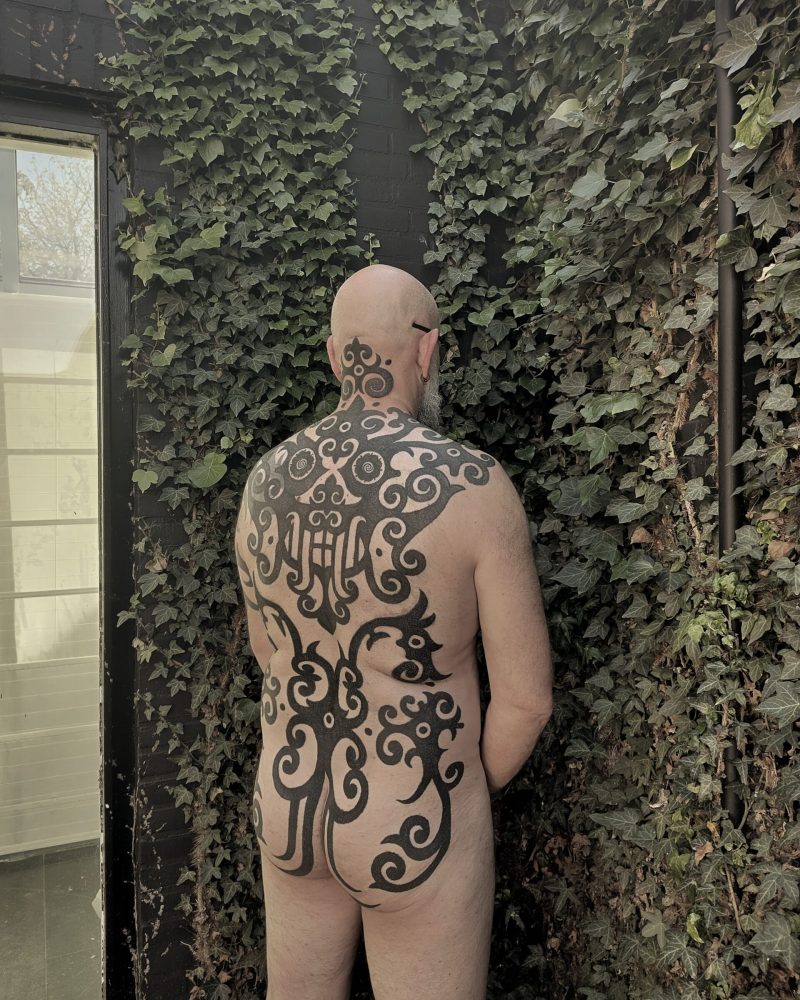 1000052405